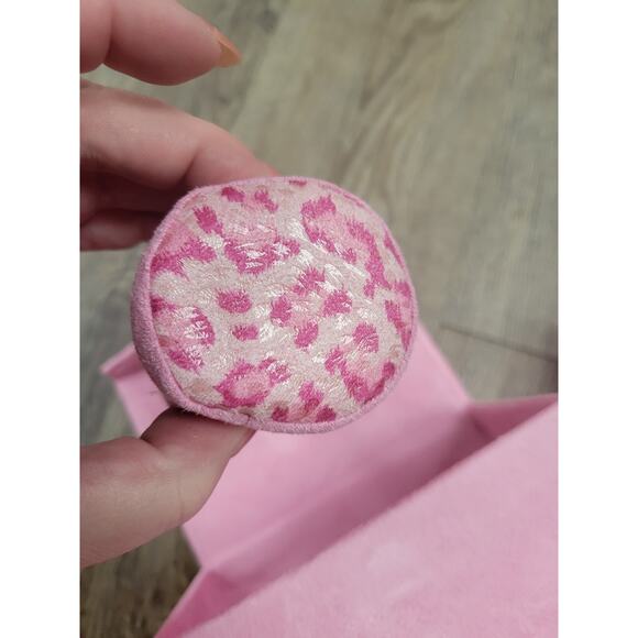 Mary Kay Pink and silver bracelet Stretch New in Velour Pink Box - Picture 5 of 6